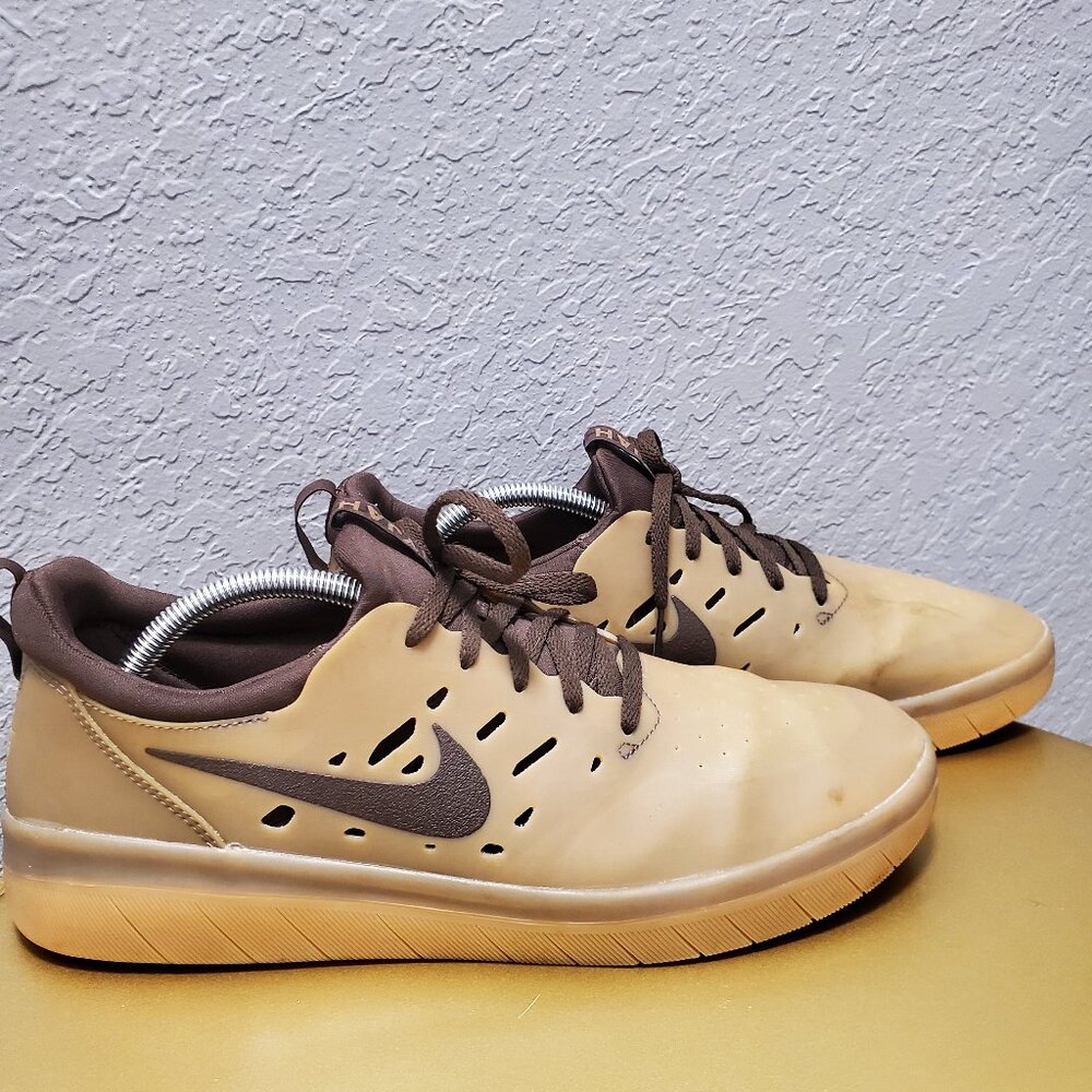 Nike SB Nyjah Gum Brown Shoe size 10.5